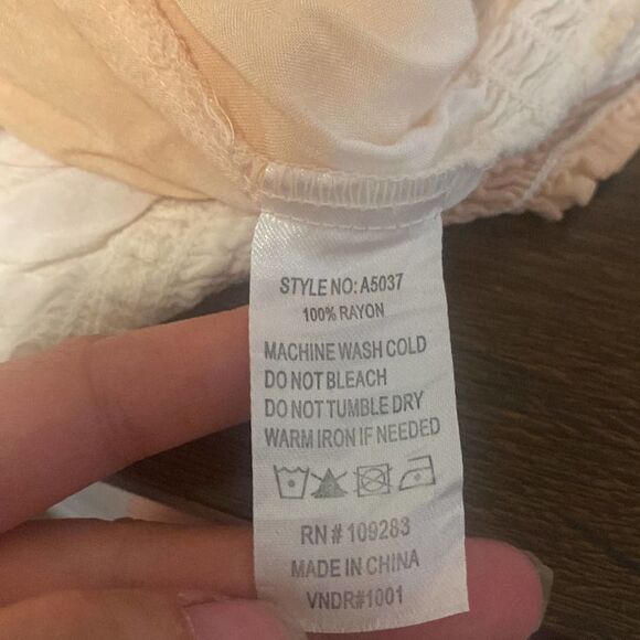 Women’s Surf Gypsy Tie Dye Front Cut Out Bell Sleeve Boho Romper EUC Size Small - Picture 5 of 9